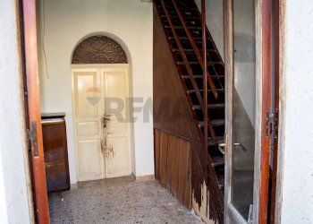 Scale - Independent house Via Badalucco
 
20, Valderice - photo 22