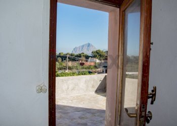 Accesso al terrazzino - Independent house Via Badalucco
 
20, Valderice - photo 35