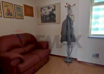 Soggiorno - Office via Lilibeo
 
3, Palermo - photo 7