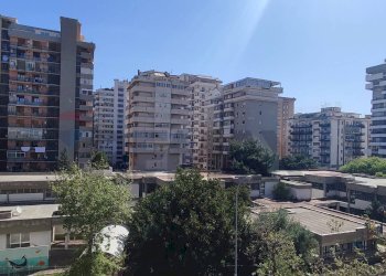 Edificio all\'aperto - Office via Lilibeo
 
3, Palermo - photo 17