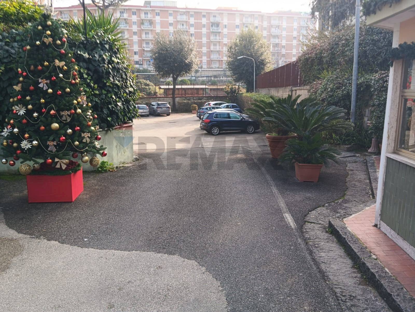 Edificio all\'aperto - Box Via Eduardo Nicolardi
 
254, Napoli - photo 3