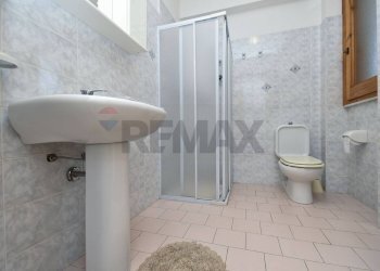 Bagno - Attic Via Pietralonga
 
42, Mascali - photo 16