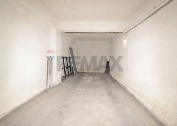 Parcheggio - Attic Via Pietralonga
 
42, Mascali - photo 26