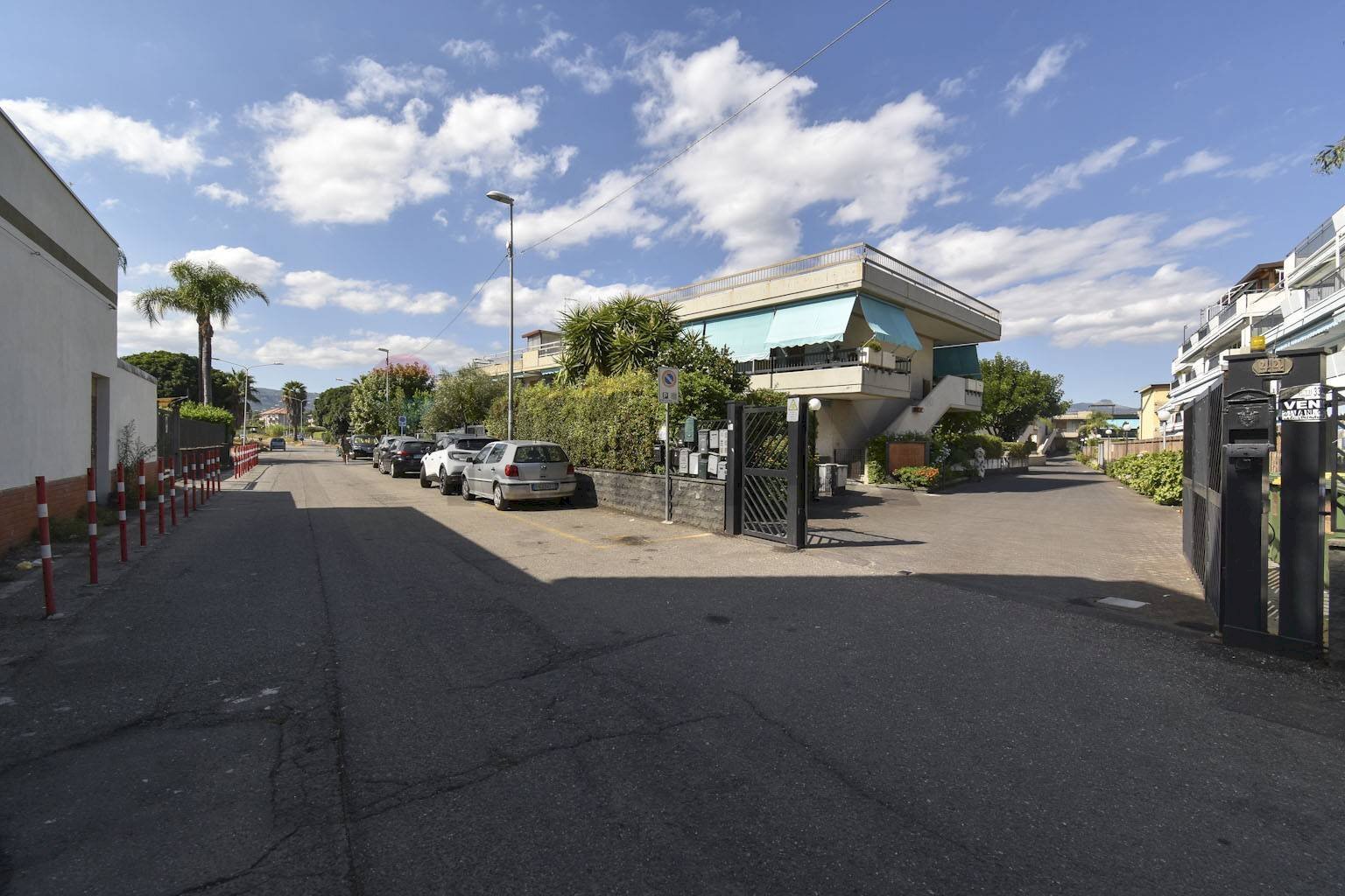 Edificio all\'aperto - Attic Via Pietralonga
 
42-46, Mascali - photo 3