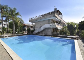 Piscina - Attic Via Pietralonga
 
42-46, Mascali - photo 8