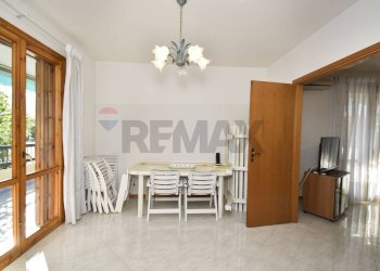 Sala da pranzo - Attic Via Pietralonga
 
42-46, Mascali - photo 49