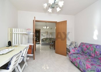 Sala da pranzo - Attic Via Pietralonga
 
42-46, Mascali - photo 50