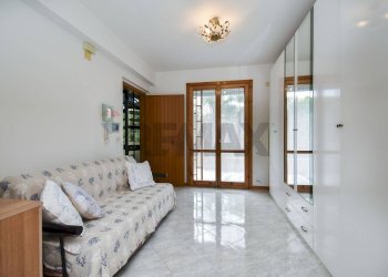 Soggiorno - Attic Via Pietralonga
 
42-46, Mascali - photo 59