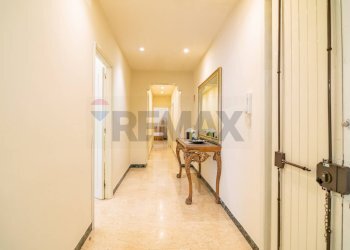 Hall / corridoio - Appartamento Via Luigi Capuana
 
55, Catania - foto 2