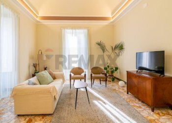 Soggiorno - Appartamento Via Luigi Capuana
 
55, Catania - foto 7