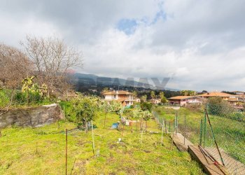 Vista delle montagne - Casa indipendente giuseppe mangano
 
35, Zafferana Etnea - foto 20