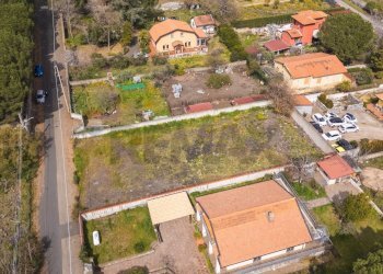 Posizione della mappa - Terreno edificabile Via Augusta
 
10, Nicolosi - foto 6