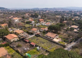 Edificio all\'aperto - Terreno edificabile Via Augusta
 
10, Nicolosi - foto 13