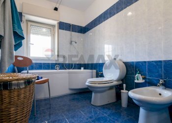 Bagno - Apartment Via Sebastiano Catania
 
246, Catania - photo 23