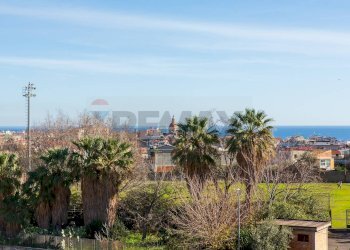 Edificio all\'aperto - Appartamento Corso IV novembre
 
10, Catania - foto 15