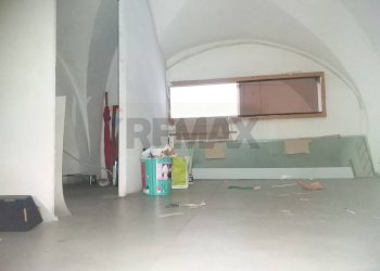 Parcheggio - Shop Via Etnea
 
418, Catania - photo 13