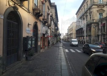 Edificio all\'aperto - Shop Via Etnea
 
418, Catania - photo 21