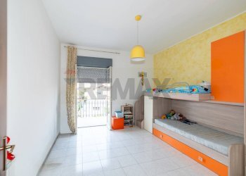 Camera / camera da letto - Quadrilocale via Orazio Condorelli
 
6, Motta Sant'Anastasia - foto 4