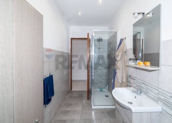 Bagno - Quadrilocale via Orazio Condorelli
 
6, Motta Sant'Anastasia - foto 9