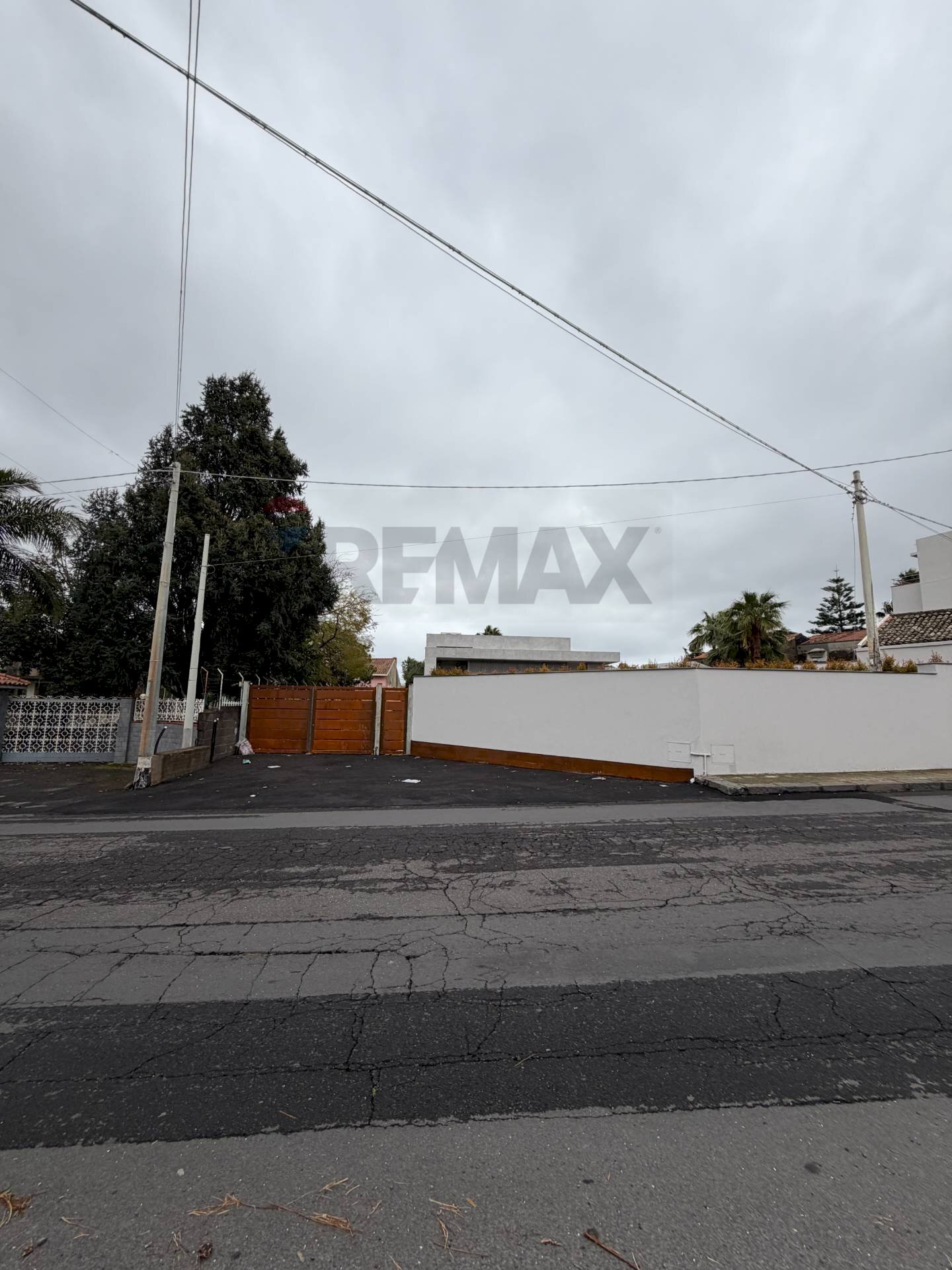 Casa all\'aperto - Terreno edificabile Via Maugeri
 
202, Valverde - foto 2