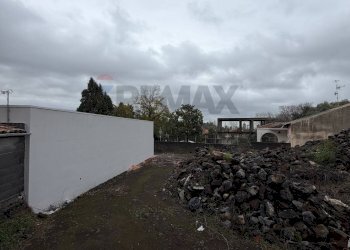 Edificio all\'aperto - Terreno edificabile Via Maugeri
 
202, Valverde - foto 8