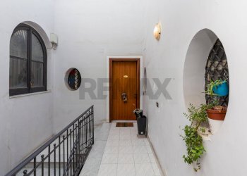 Hall / corridoio - Quadrilocale via recupero
 
70, Catania - foto 9