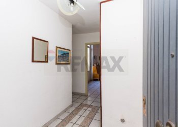 Hall / corridoio - Quadrilocale via recupero
 
70, Catania - foto 10