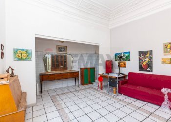 Soggiorno - Quadrilocale via recupero
 
70, Catania - foto 16