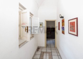 Hall / corridoio - Quadrilocale via recupero
 
70, Catania - foto 19