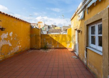 Terrazza - Quadrilocale via recupero
 
70, Catania - foto 27