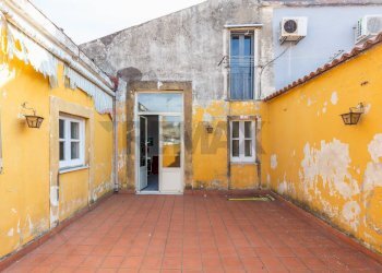 Terrazza - Quadrilocale via recupero
 
70, Catania - foto 28