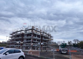 Edificio all\'aperto - Quadrilocale Via Monsignor Salvatore Messina Foti
 
9, Acireale - foto 3