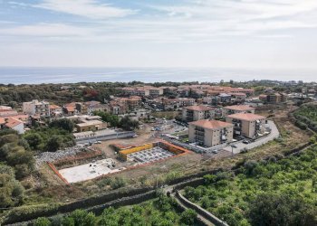 Edificio all\'aperto - Quadrilocale Via Monsignor Salvatore Messina Foti
 
9, Acireale - foto 15