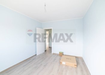 Stanza vuota - Quadrilocale Via Monsignor Salvatore Messina Foti
 
9, Acireale - foto 37