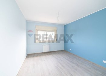 Stanza vuota - Quadrilocale Via Monsignor Salvatore Messina Foti
 
9, Acireale - foto 38