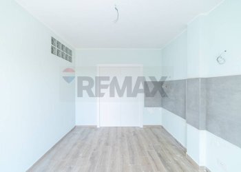 Stanza vuota - Quadrilocale Via Monsignor Salvatore Messina Foti
 
9, Acireale - foto 43