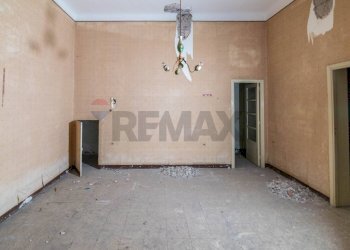 Terrazza - Casa indipendente Via Emanuele Bellia
 
250, Paterno - foto 7