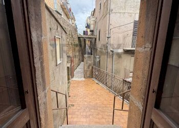 Edificio all\'aperto - Casa indipendente via fratelli Bruno
 
20, Piazza Armerina - foto 25