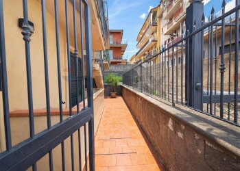 Balcone - Quadrilocale via italo svevo
 
12, Misterbianco - foto 4