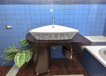 Bagno - Quadrilocale via italo svevo
 
12, Misterbianco - foto 11