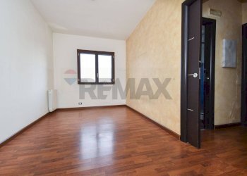 Stanza vuota - Quadrilocale via italo svevo
 
12, Misterbianco - foto 21