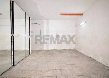 Stanza vuota - Quadrilocale via italo svevo
 
12, Misterbianco - foto 38