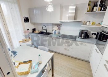 Cucina - Quadrilocale Rodano - foto 10