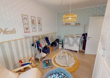 Camera / camera da letto - Quadrilocale Rodano - foto 20