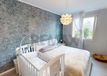 Camera / camera da letto - Quadrilocale Rodano - foto 21