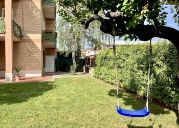 Giardino - Trilocale Via Giuseppe Lombardo Radice
 
19, Roma - foto 2