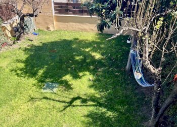 Giardino - Trilocale Via Giuseppe Lombardo Radice
 
19, Roma - foto 32