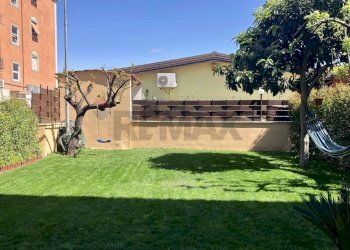 Giardino - Trilocale Via Giuseppe Lombardo Radice
 
19, Roma - foto 42