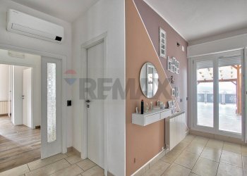 Hall / corridoio - Attico Cavriglia - foto 10