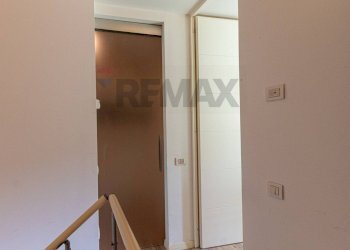 Hall / corridoio - Four-room apartment Vicolo del Giglio
 
2, Jesi - photo 6